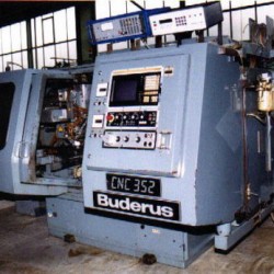 Innen- und Planschleifautomat - BUDERUS U 352 M