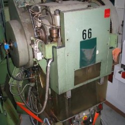Pressen und Stanzautomaten - Einständerexzenterpresse - BALCONI MTR