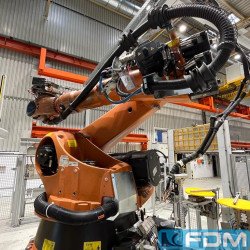 Industrieroboter für allgemeine industrielle Anwendungen - KUKA KR 210 L150-2 2000
