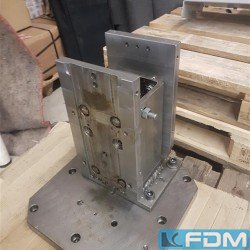 Other accessories for machine tools - Clamping Cube - Unbekannt Sc / Unknown Sc Aufspannwürfel 250 x 200 x 400