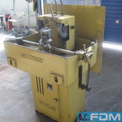 Werkzeugschleifmaschine - Universal - AGATHON 175C