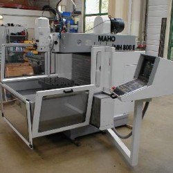 Fräsmaschinen - Werkzeugfräsmaschine - Universal - MAHO MH 800 E