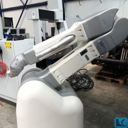verschiedene Einrichtungen - Lackierroboter - B & M SURFACE SYSTEMS GMBH T1 X5