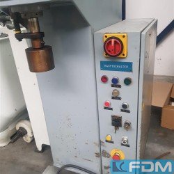 Einständerpresse - Hydraulisch - DUNKES HZT 2,5