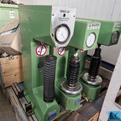 H&auml;rtepr&uuml;fger&auml;t - HAHN & KOLB Testor HT 2000