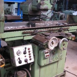 Surface Grinding Machine - JUNG ED7S