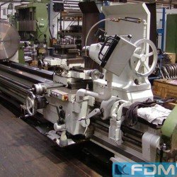 Leit- und Zugspindeldrehmaschine - VDF Wohlenberg V1000