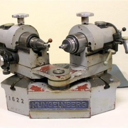Verzahnungsmaschinen - Kegelrad-Prüfmaschine - KLINGELNBERG PKE 140 A