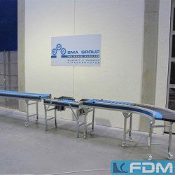 Roller Conveyor with packing table -