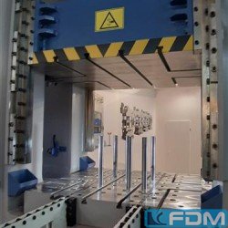 hydraulische Doppelständer (zieh) presse -