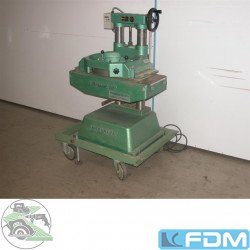 Fensterfertigung: Holz - Finiermaschine -