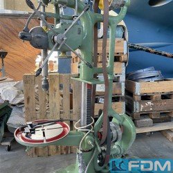 Upright Drilling Machine - STAUFFER 