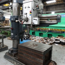  - - RICHMOND ENVOY 4' RADIAL ARM DRILL 