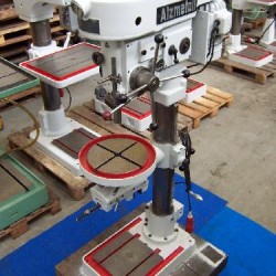 Bohrwerke / Bearbeitungszentren / Bohrmaschinen - Säulenbohrmaschine - ALZMETALL AB3/ESV