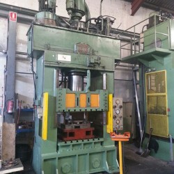 Pressen und Stanzautomaten - Doppelständerpresse - Hydraulisch - Hidropress Hesa E-204-206