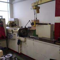 Stoss-/Zieh-/Räummaschinen - Innenräummaschine - Vertikal - Stankoimport BE 502